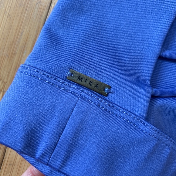 Mika strappy Yoga bra top - Picture 3 of 3